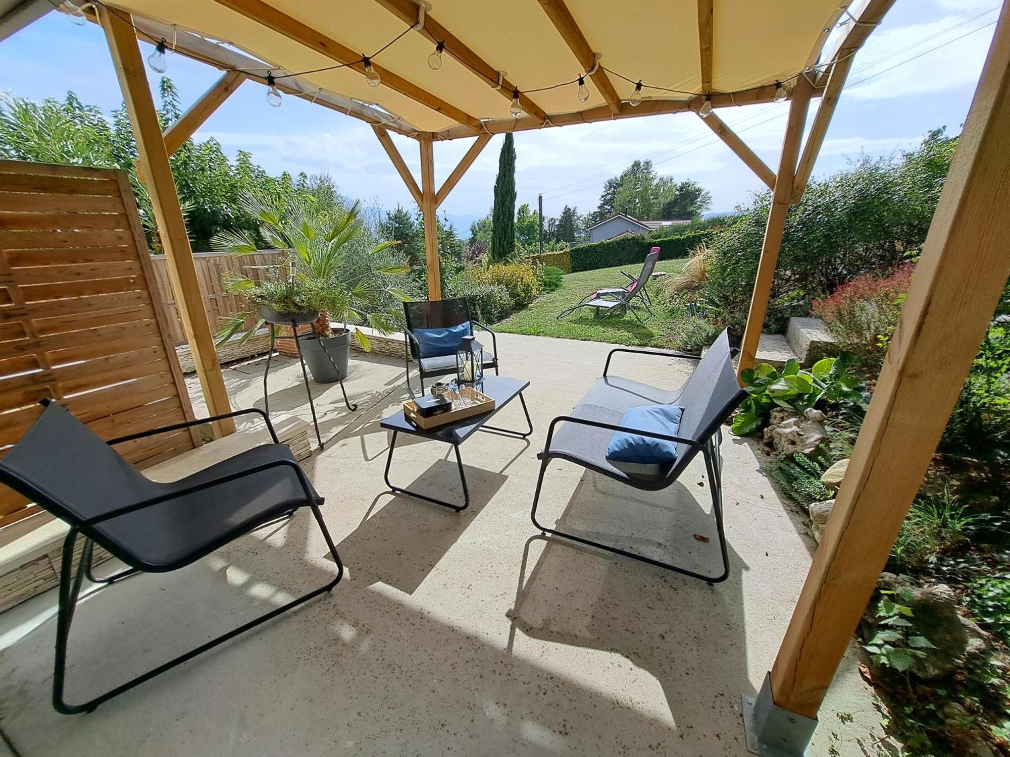 Adorelys Sejour Bien Etre - Spa Et Massage Saint-Cassien  Exterior photo